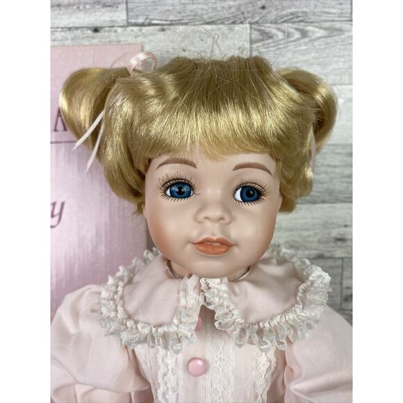 Vintage Brittany Handcrafted Porcelain Doll JENNY 17” w/ Tag & Box & Stand - Picture 3 of 14